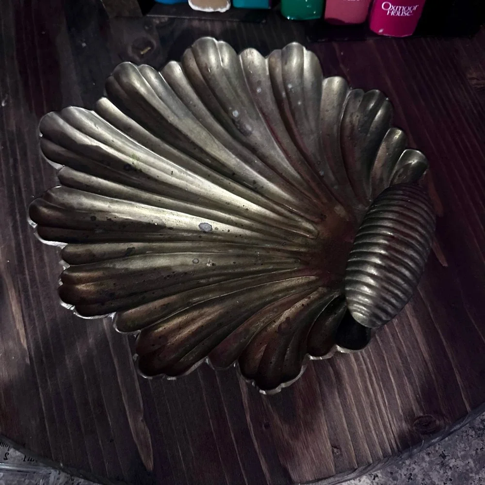 Vintage Solid Brass Scallop Clam Shell Footed Soap‎ Dish Catchall Coastal Bowl